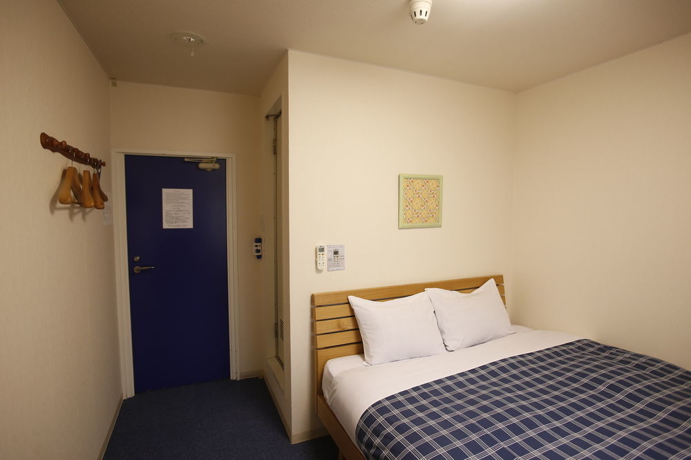 K'S House Hiroshima - Travelers Hostel Екстер'єр фото