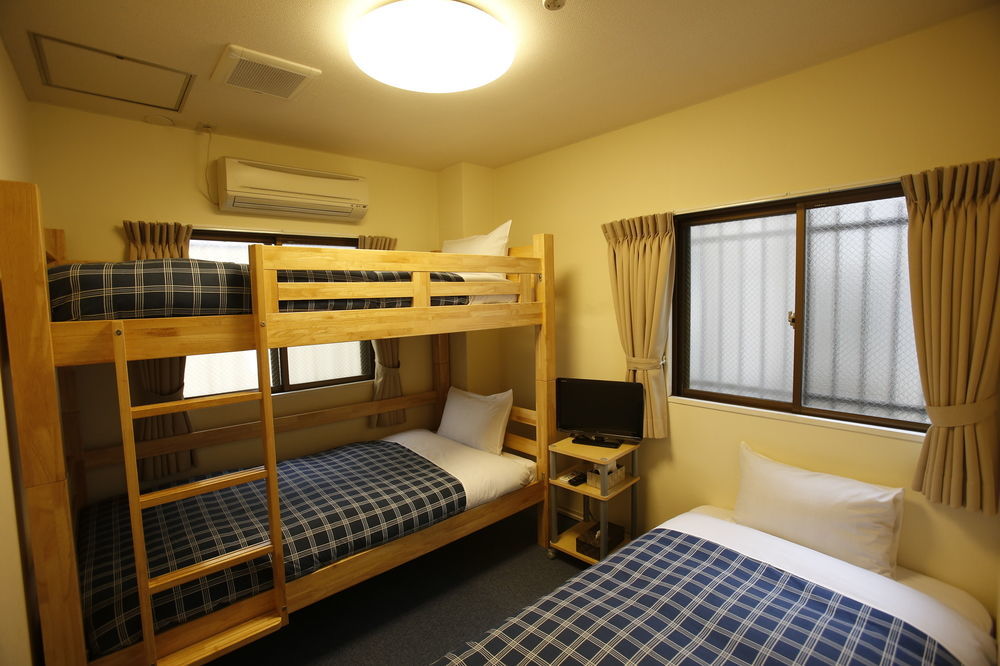 K'S House Hiroshima - Travelers Hostel Екстер'єр фото