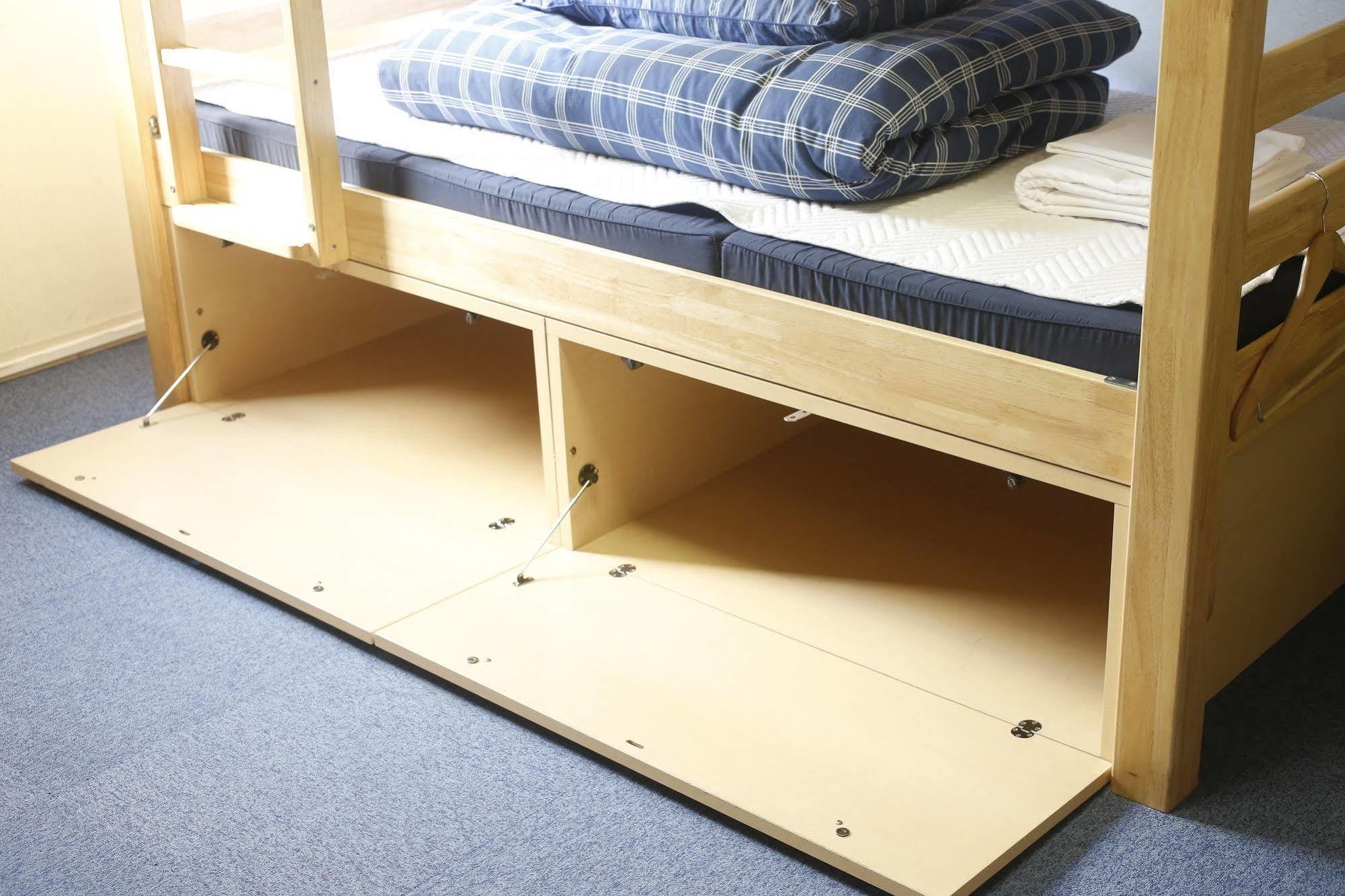 K'S House Hiroshima - Travelers Hostel Екстер'єр фото